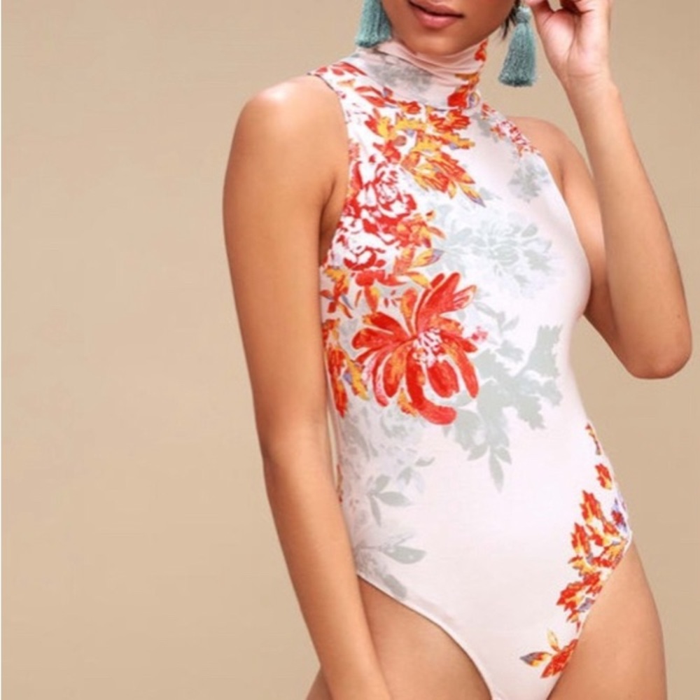 Free People Mock Neck Floral Bodysuit. Size S